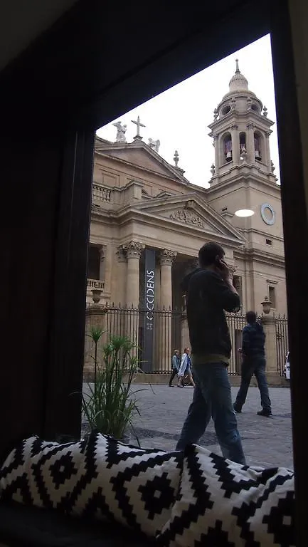 Albergue Plaza Catedral Hostel Pamplona